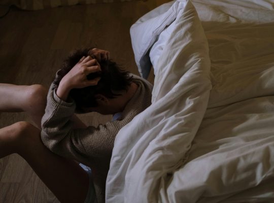 Cómo saber si una persona tiene una adicción: señales tempranas que no debes ignorar